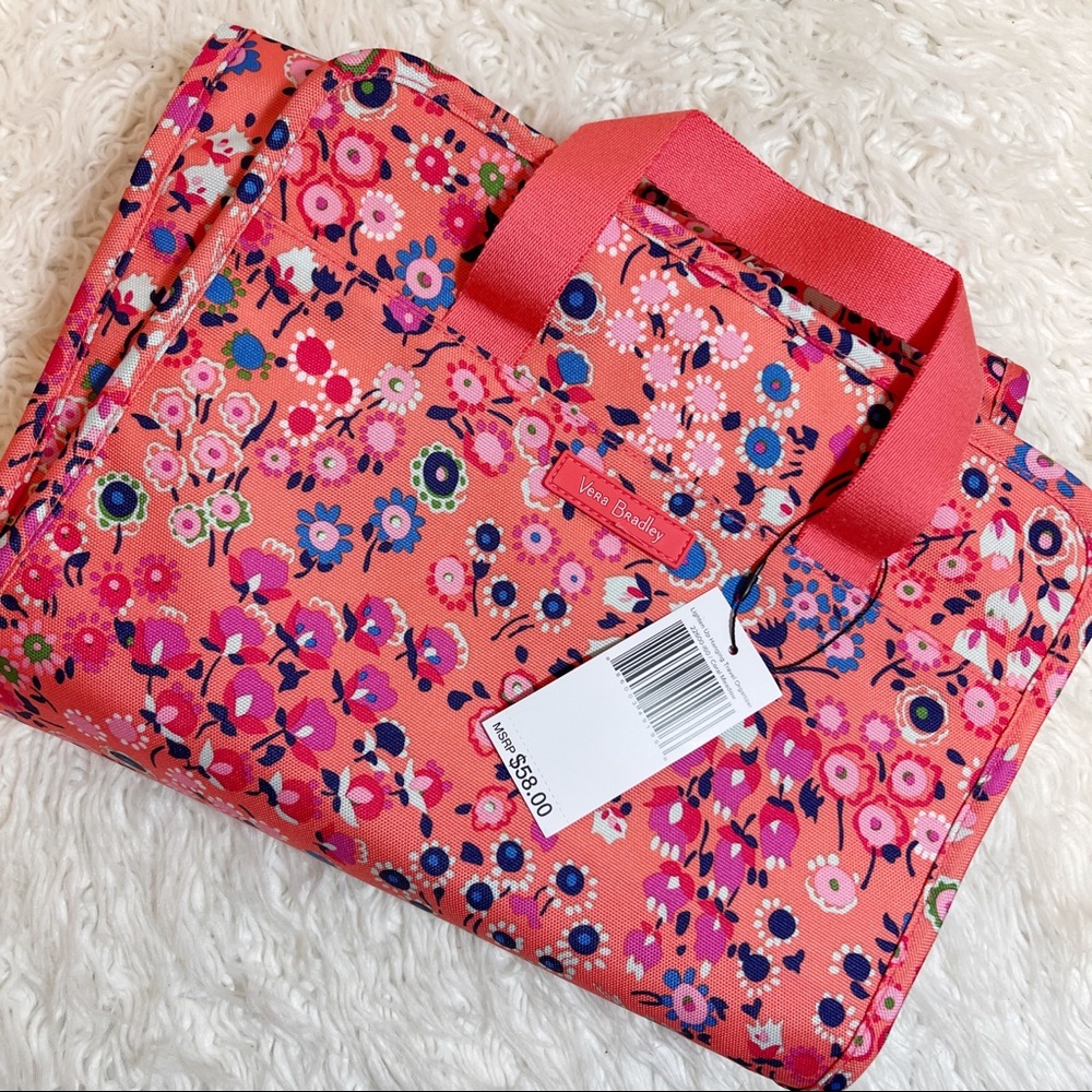 NWT Vera Bradley hanging travel organizer
